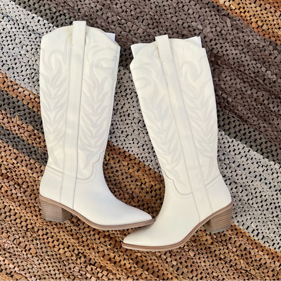 Dolce Vita Shoes Dolce Vita Solei Western Boots Poshmark